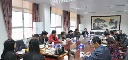 彭州市宝山村召开了成都市茶产业供给侧结构性改革座谈会