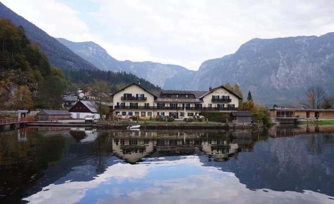 如何从“特色小镇就是搞旅游”中跳出来？