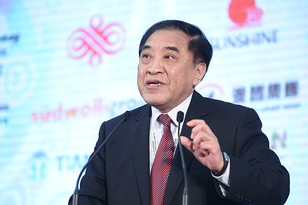 中国纺织工业联合会会长王天凯在2016年全国纺织产业集群工作会议