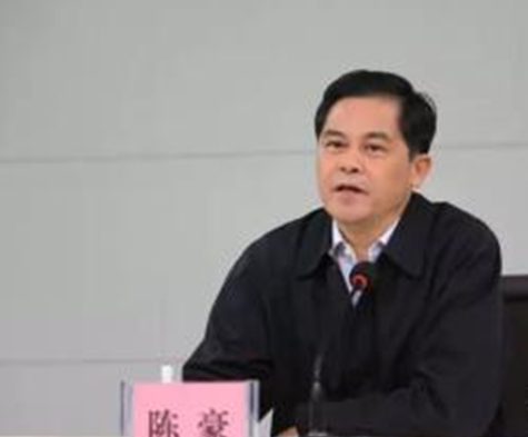 陈豪强调云南坚定不移走具有云南特色的大健康产业发展之路