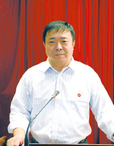 市委党校教授琚春林