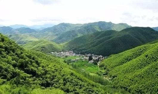 德清莫干山镇入选全国第一批特色小镇