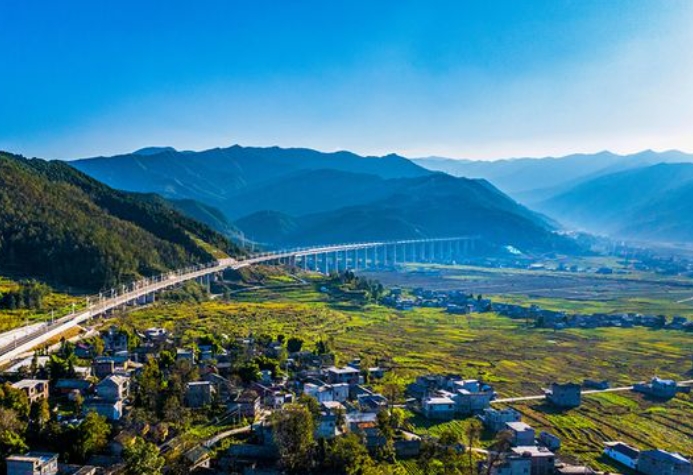 民族地区文旅产业高质量发展问题及路径(附凉山州越西县文旅产业项目案例) 民族地区文旅产业高质量发展问题及路径(附凉山州越西县文旅产业项目案例)