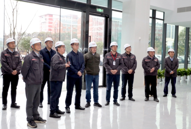 湖南省肖文伟调研高新创投超精密高端制造产业园